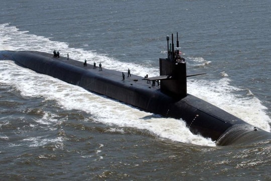 Các nhà vật lý Mỹ đã tạo ra “nắp tàng hình” cho tàu ngầm