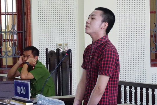 Người yêu đòi chia tay, nam thanh niên tức giận đâm 12 nhát dao