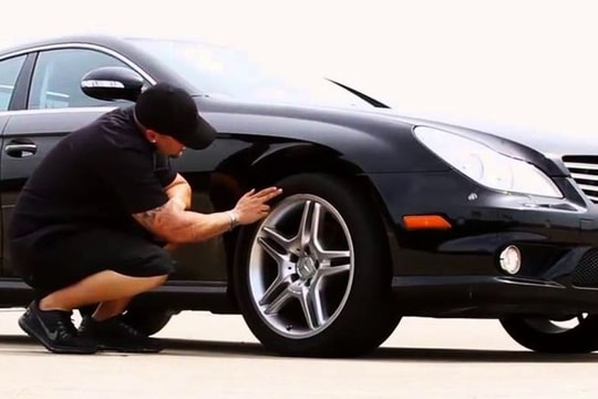 Lưu ý gì để không bị “tiền mất tật mang” khi thuê xe tự lái