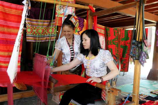 Đánh thức tiềm năng du lịch Tân Kỳ 