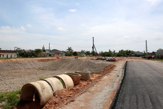 Hưng Nguyên chỉ đạo xử lý GPMB tuyến đường 72m Vinh - Hưng Tây