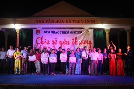 1 tỷ đồng thiện nguyện hỗ trợ người nghèo Đô Lương 