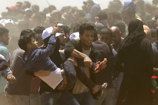 Bạo loạn ở Jerusalem; Mỹ siết chặt quy định với du học sinh ở quá hạn visa