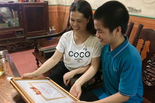 Thành tích “khủng” của cậu học trò đạt giải Nhất tin học trẻ tỉnh Nghệ An 