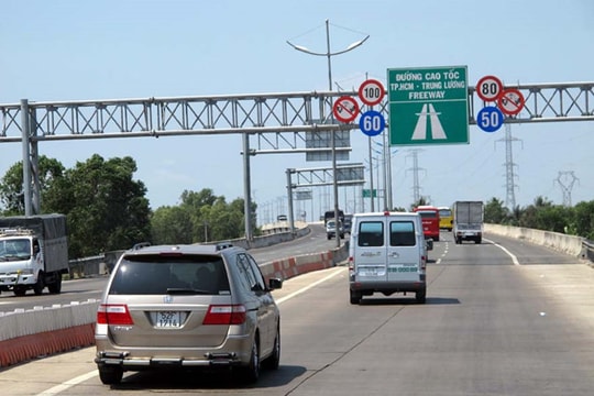 Đề xuất bỏ quy định trạm BOT cách nhau 70 km