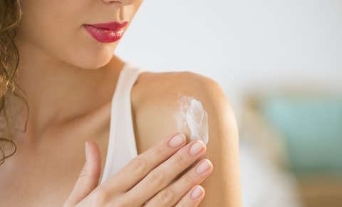 Biểu hiện tác dụng phụ của kem chống nắng và cách phòng tránh