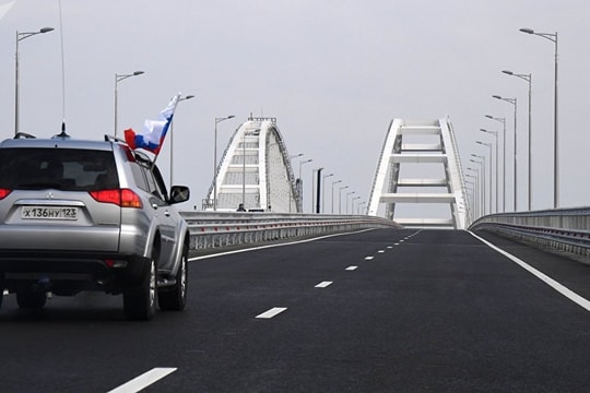 Nga khởi tố chống lại nhà báo kêu gọi làm nổ tung cầu Crưm