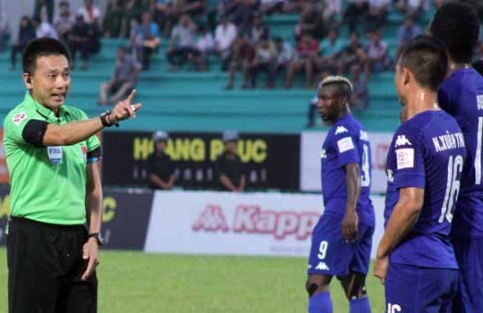 Cựu trọng tài FIFA bất ngờ đua tranh chức Trưởng ban trọng tài VFF