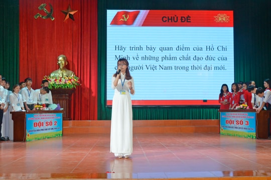 Tuổi trẻ Đại học Vinh thi tìm hiểu về tư tưởng, đạo đức, phong cách Chủ tịch Hồ Chí Minh
