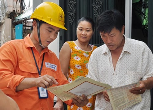 Giá điện đối với sinh viên và người lao động thuê nhà để ở được niêm yết công khai