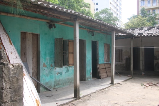 Nam thanh niên tử vong trong phòng trọ nghi treo cổ tự vẫn