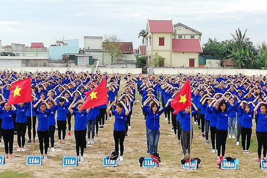 1.500 đoàn viên, thanh niên Diễn Châu ra quân chiến dịch tình nguyện hè 2018