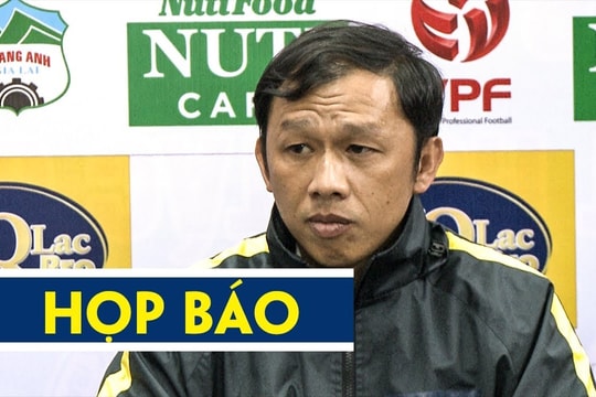 HLV Dương Minh Ninh phủ nhận HAGL chơi câu giờ trước SLNA