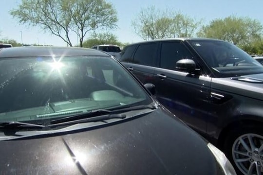 Cảnh báo: Xe hơi để ngoài nắng có thể 'giết người' trong vòng 1 giờ