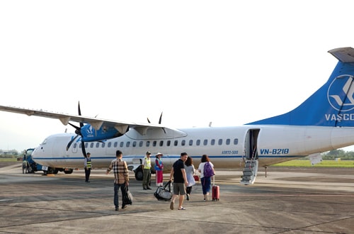 Nhiều chuyến bay đến Côn Đảo phải đổi lịch do diễn tập quân sự