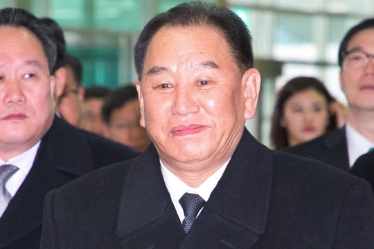 Các nỗ lực con thoi hướng tới cuộc gặp thượng đỉnh Trump-Kim