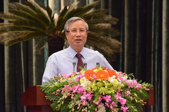 Ủy ban Kiểm tra có quyền yêu cầu đảng viên không được xuất cảnh