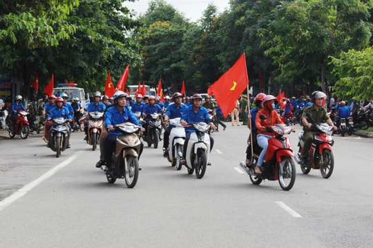 500 đoàn viên thanh niên diễu hành hưởng ứng Tháng hành động phòng chống ma túy