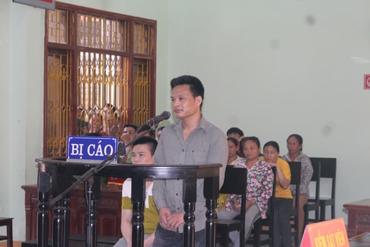 4 năm tù cho kẻ buôn và chứa chấp việc sử dụng ma túy 