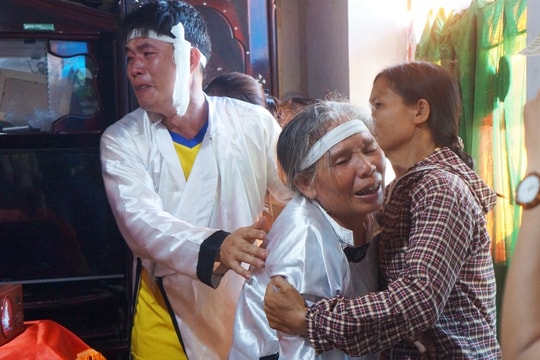 Nghệ An: Quê nhà xót xa tiễn đưa 3 mẹ con bị tai nạn thương tâm