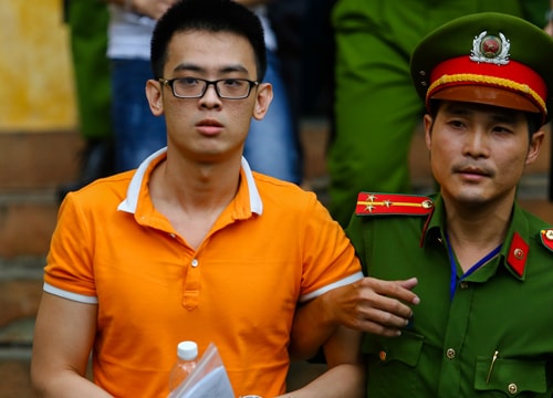 14 kẻ khủng bố sân bay Tân Sơn Nhất xin giảm án