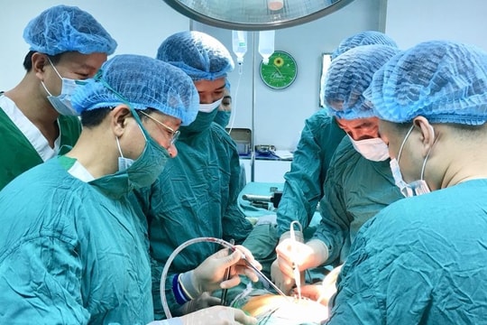 Phẫu thuật thay khớp háng tại Bệnh viện Quân y 4 