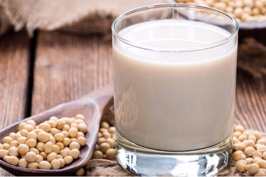 5 cách phân biệt sữa đậu nành thật và sữa chứa hóa chất độc hại