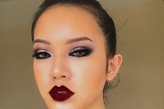 9x Nghệ An tự make-up, hóa trang thành những ngôi sao nổi tiếng