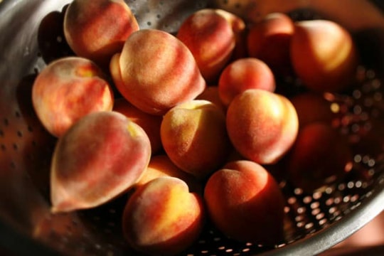 Mận, đào có thể giết chết các tế bào ung thư vú