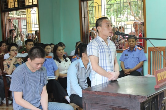 Đánh người ghẹo vợ đến bại liệt, 3 thanh niên lĩnh trên 17 năm tù