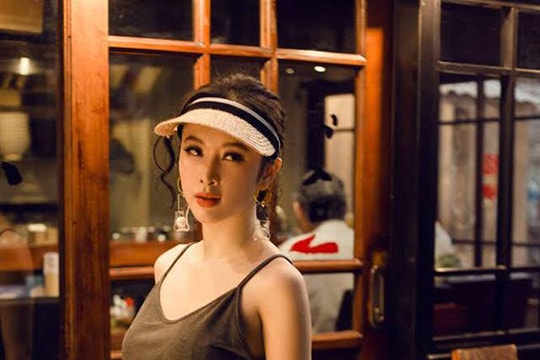 Angela Phương Trinh đón đầu xu hướng đội mũ cói lưỡi trai