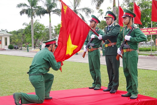 Bộ CHQS tỉnh Nghệ An: Tuyên thệ chiến sỹ mới năm 2018