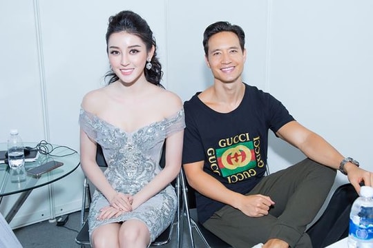 Á hậu Huyền My khoe vai trần quyến rũ bên diễn viên Kim Lý