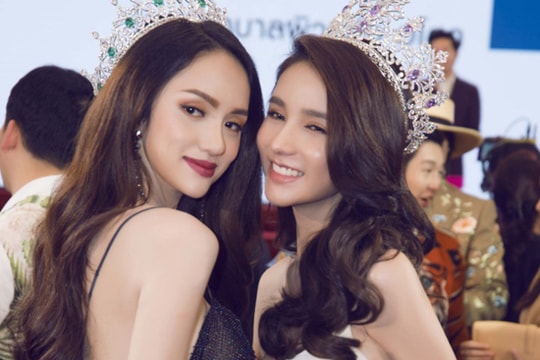 Hương Giang hội ngộ 'thiên thần' chuyển giới Thái Lan