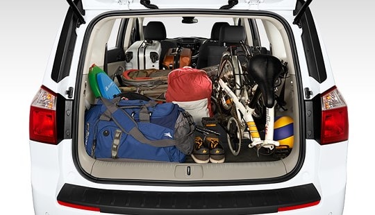 7 kinh nghiệm xếp đồ trên xe ô tô hiệu quả và an toàn