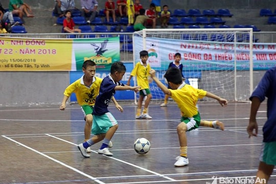 Highlight: NĐ Đô Lương - NĐ Tân Kỳ (2-0)