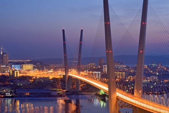 Abe và Kim Jong-un có thể gặp nhau ở Vladivostok