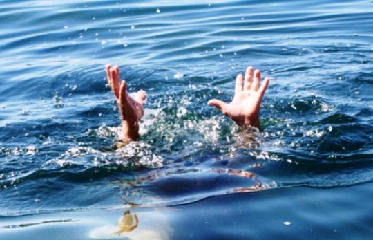 Rủ nhau tắm đập, một em nhỏ đuối nước thương tâm