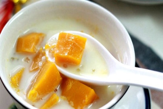 8 loại thực phẩm bồi bổ cho người thức đêm xem World Cup