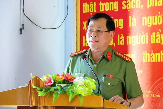 Đại biểu Nguyễn Hữu Cầu: “Không để những thế lực xấu lợi dụng lòng yêu nước của cử tri“