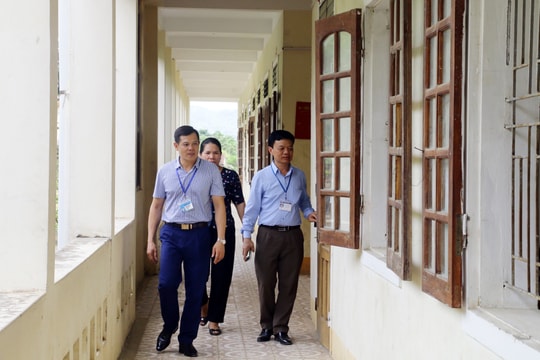 Cảnh giác với thí sinh sử dụng công nghệ cao tại Kỳ thi THPT Quốc gia