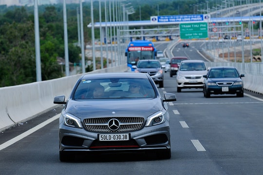 6 kinh nghiệm nằm lòng khi dừng đỗ xe trên cao tốc