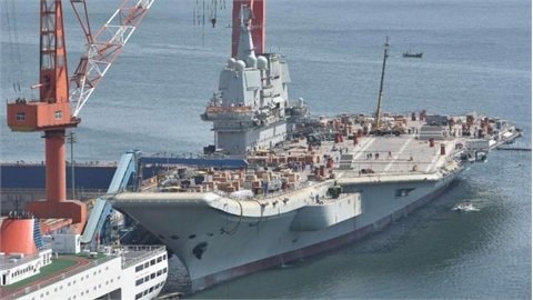 Trung Quốc bí mật chế tàu sân bay tối tân ngang ngửa Mỹ?