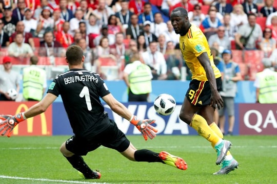 Băng đảng Argentina giấu ma túy trong “cup vàng World Cup” 