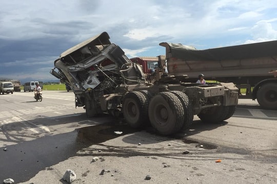 Cử tri đề xuất các cấp ngành tăng cường đảm bảo ATGT tuyến đường N5