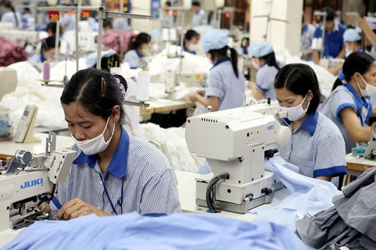 Lao động nữ sẽ được ‘bù’ lương hưu