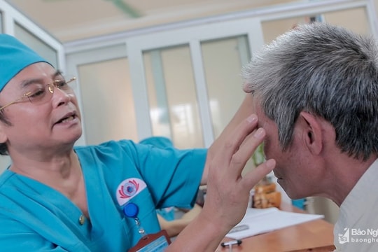 Nhận biết và điều trị viêm động mạch khu trú thái dương nông