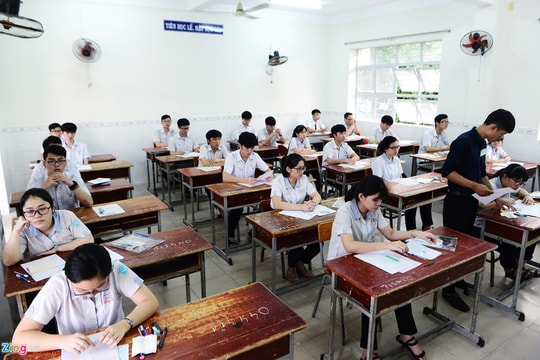 Thư gửi bộ trưởng về kỳ thi THPT quốc gia: Sau mồ hôi là nước mắt rơi