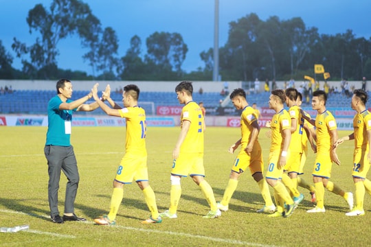 SLNA đến Thiên Trường, đòi 'món nợ xưa'