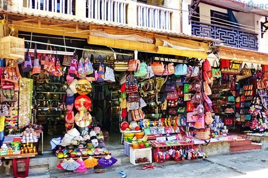 Quy định mới: Hàng ngàn cửa hàng phải nộp thêm thuế